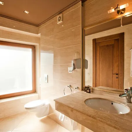 Ventura Boutique 3* 바르나