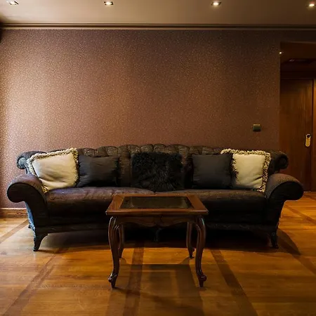 Ventura Boutique Warna