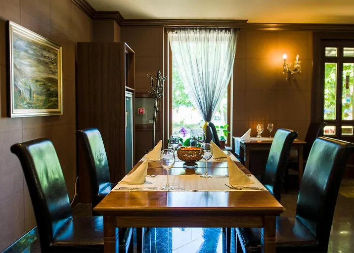 מלון Ventura Boutique 3*