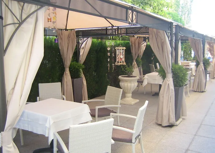 Ventura Boutique מלון