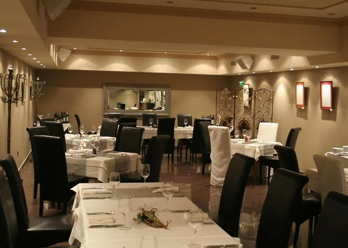 מלון Ventura Boutique וארנה